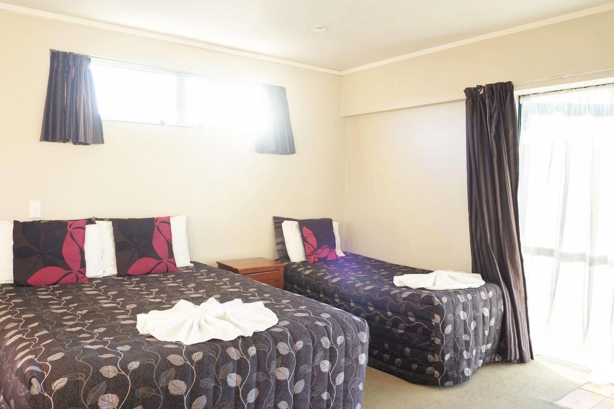 Gateway International Motel Роторуа Экстерьер фото
